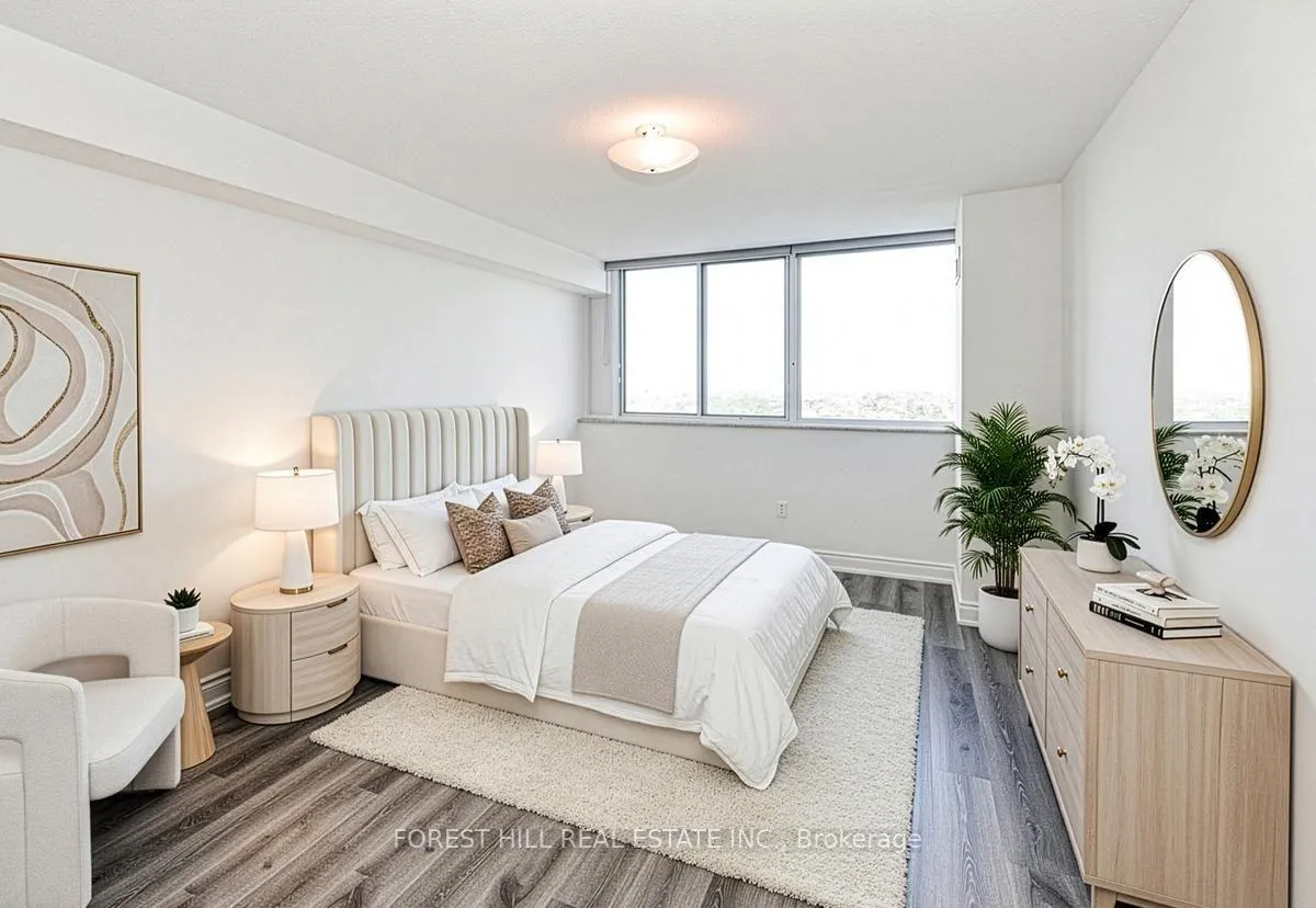 Photo 9 of Unit 1205, 3000 Bathurst Street, Toronto, Englemount-Lawrence — HOMEH