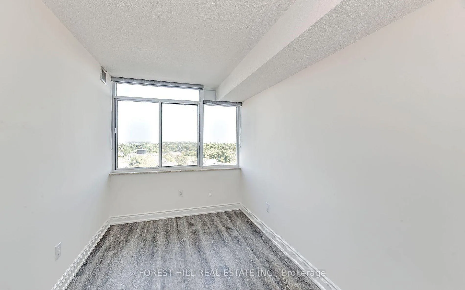Photo 14 of Unit 1205, 3000 Bathurst Street, Toronto, Englemount-Lawrence — HOMEH
