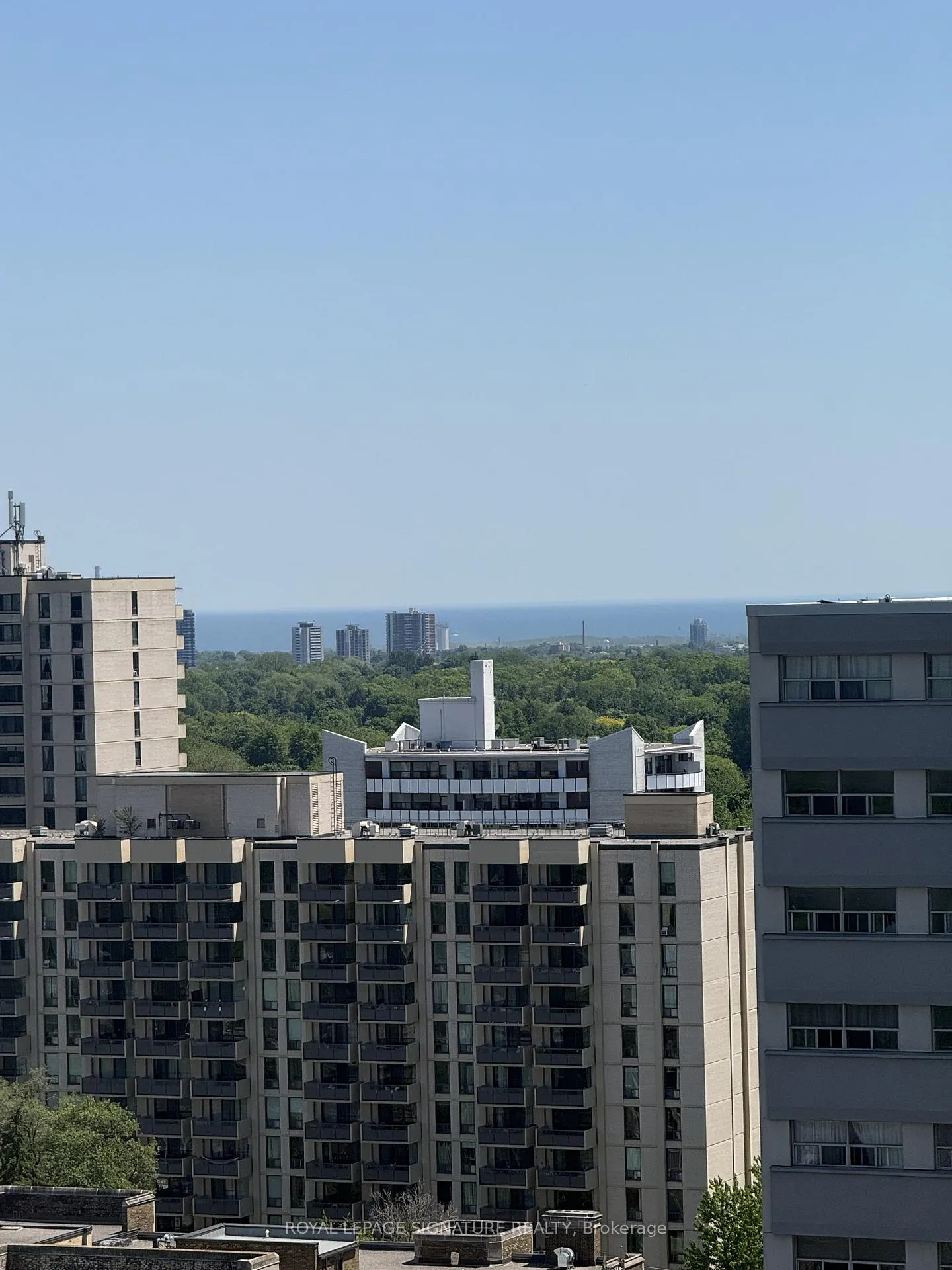 Photo 26 of Unit 1801, 900 Mt Pleasant Road, Toronto, Mount Pleasant West — HOMEH