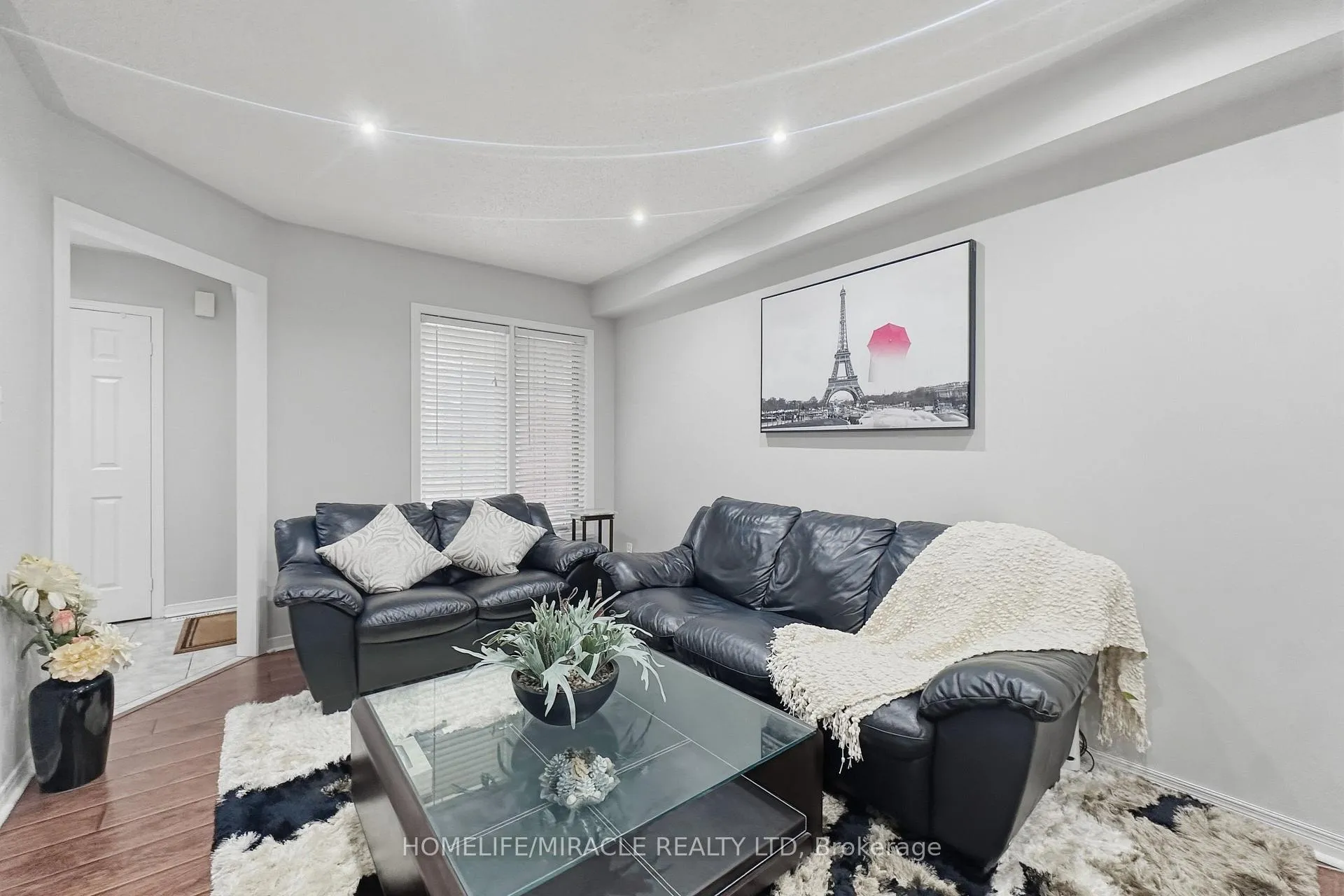 Photo 6 of 37 Prairie Rose Circle, Brampton, Sandringham-Wellington — HOMEH