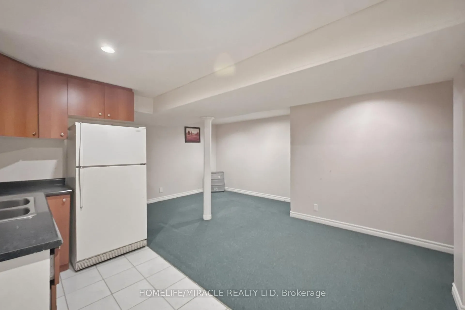 Photo 23 of 37 Prairie Rose Circle, Brampton, Sandringham-Wellington — HOMEH