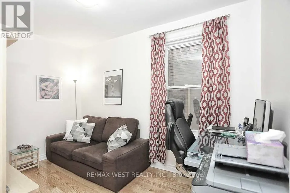 Photo 1 of Unit 3, 267 Lappin Avenue, Toronto, Dovercourt-Wallace Emerson-Junction — HOMEH