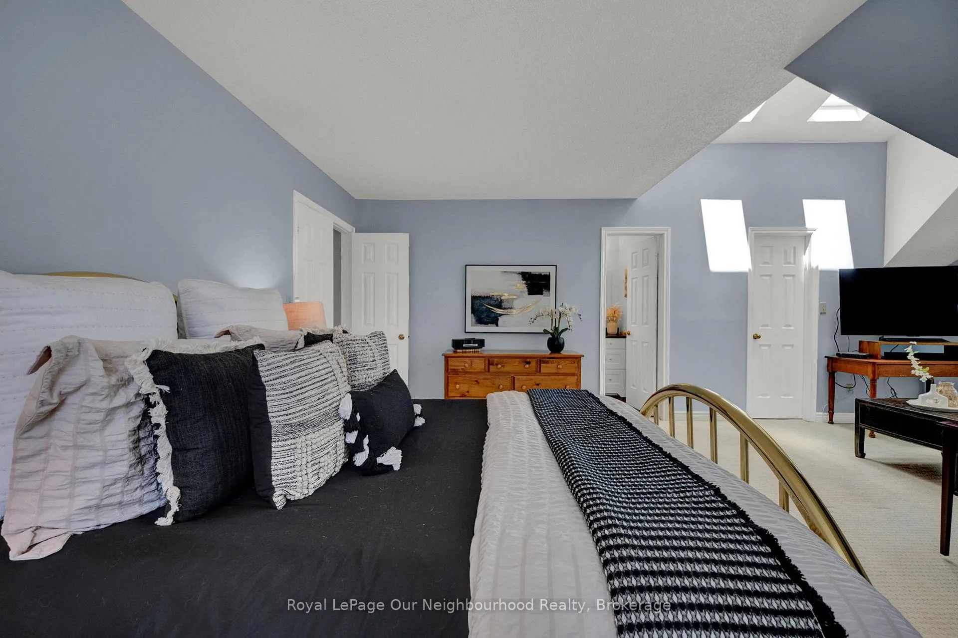 Photo 28 of 6 Orchard Park Drive, Clarington, Bowmanville — HOMEH