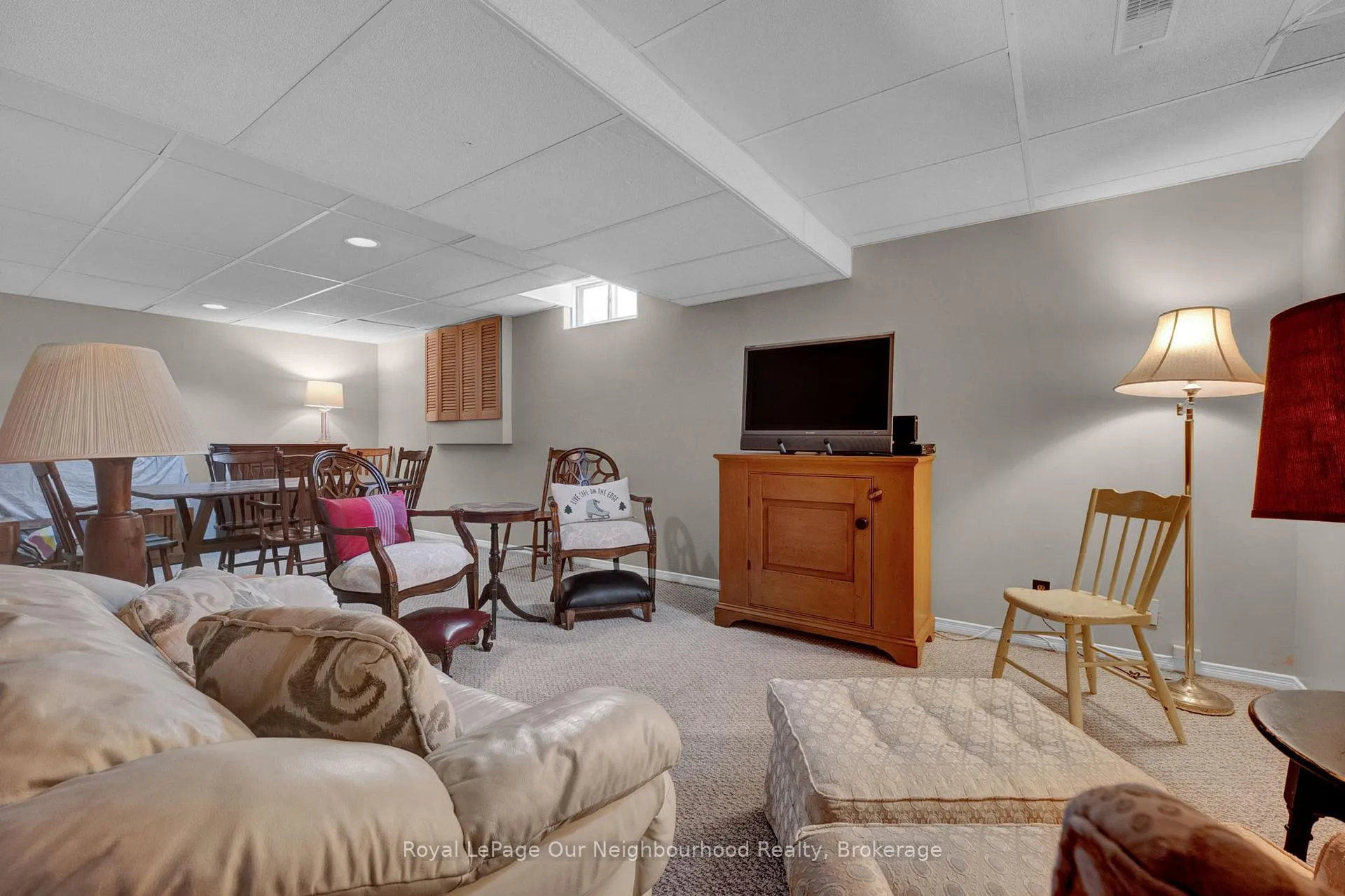 Photo 35 of 6 Orchard Park Drive, Clarington, Bowmanville — HOMEH