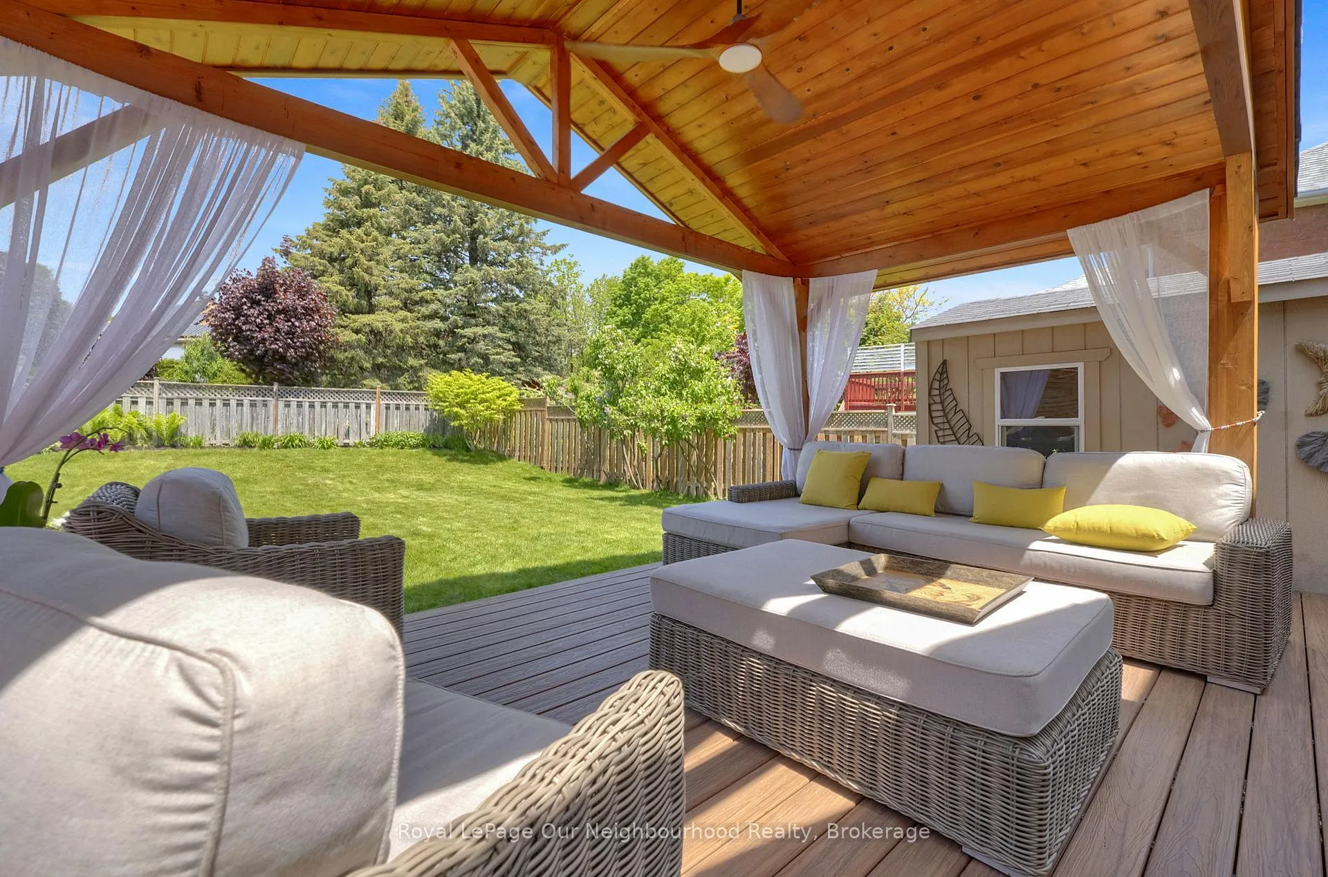 Photo 38 of 6 Orchard Park Drive, Clarington, Bowmanville — HOMEH