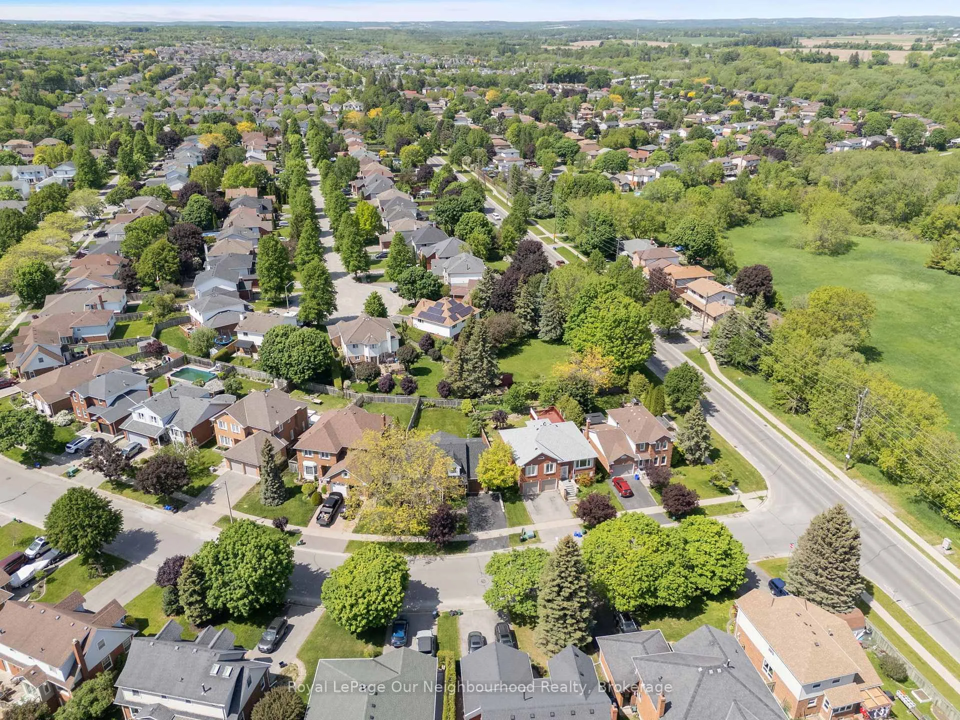 Photo 46 of 6 Orchard Park Drive, Clarington, Bowmanville — HOMEH