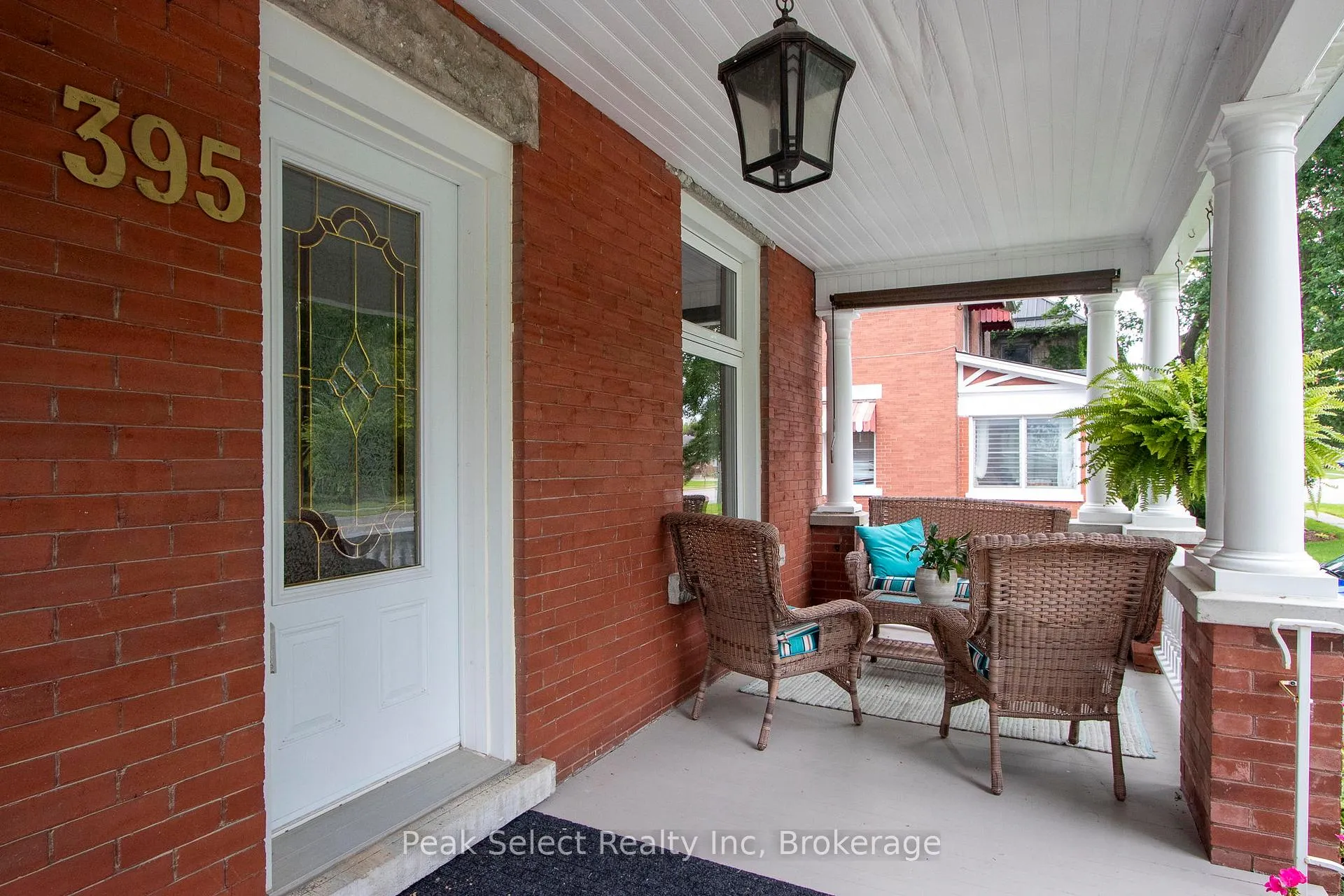 Photo 4 of 395 Queen Street E, St. Marys — HOMEH