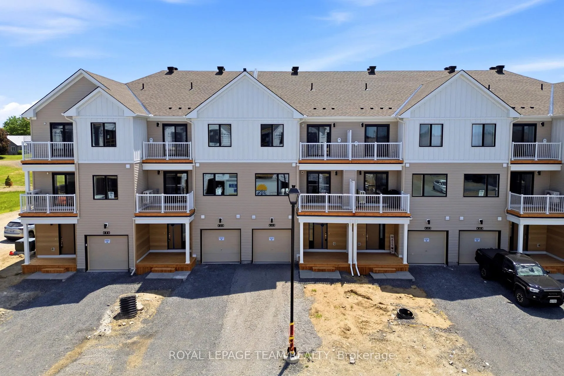 Photo 1 of 440 Patrick Street, North Grenville, North Grenville Twp (Kemptville South) — HOMEH