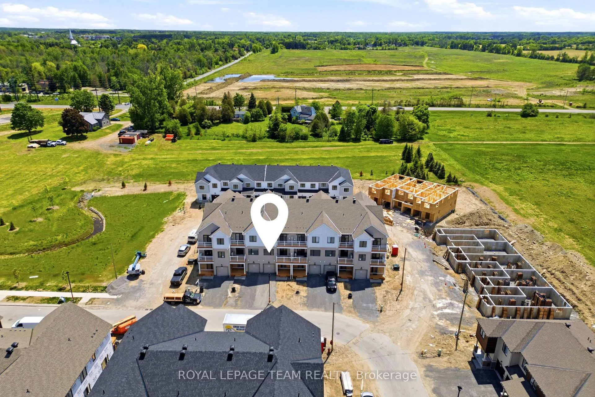 Photo 2 of 440 Patrick Street, North Grenville, North Grenville Twp (Kemptville South) — HOMEH