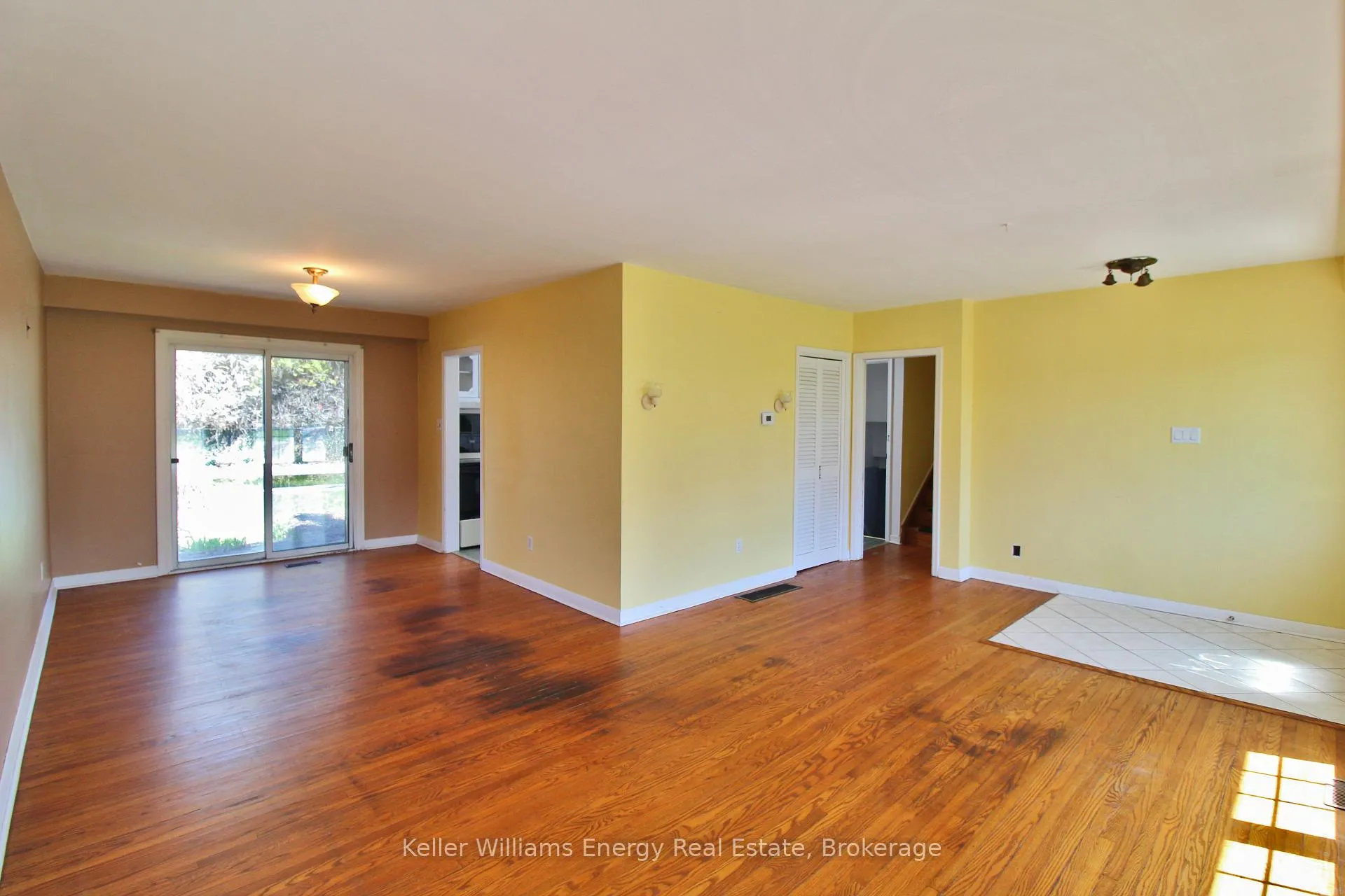 Photo 6 of 630 Buchan Avenue, Oshawa, McLaughlin — HOMEH