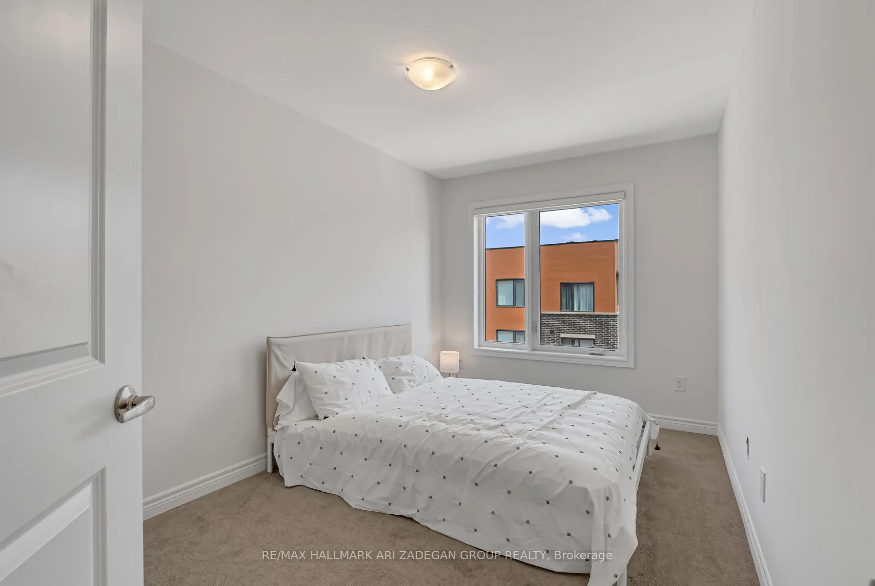 Photo 30 of 61 Dryden Lane, Hamilton, McQuesten — HOMEH