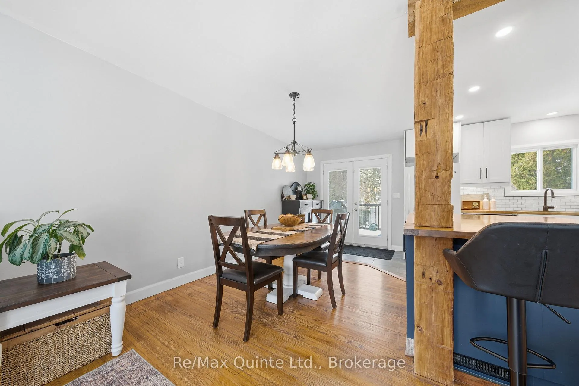 Photo 15 of 26 Applewood Drive, Belleville, Belleville Ward — HOMEH