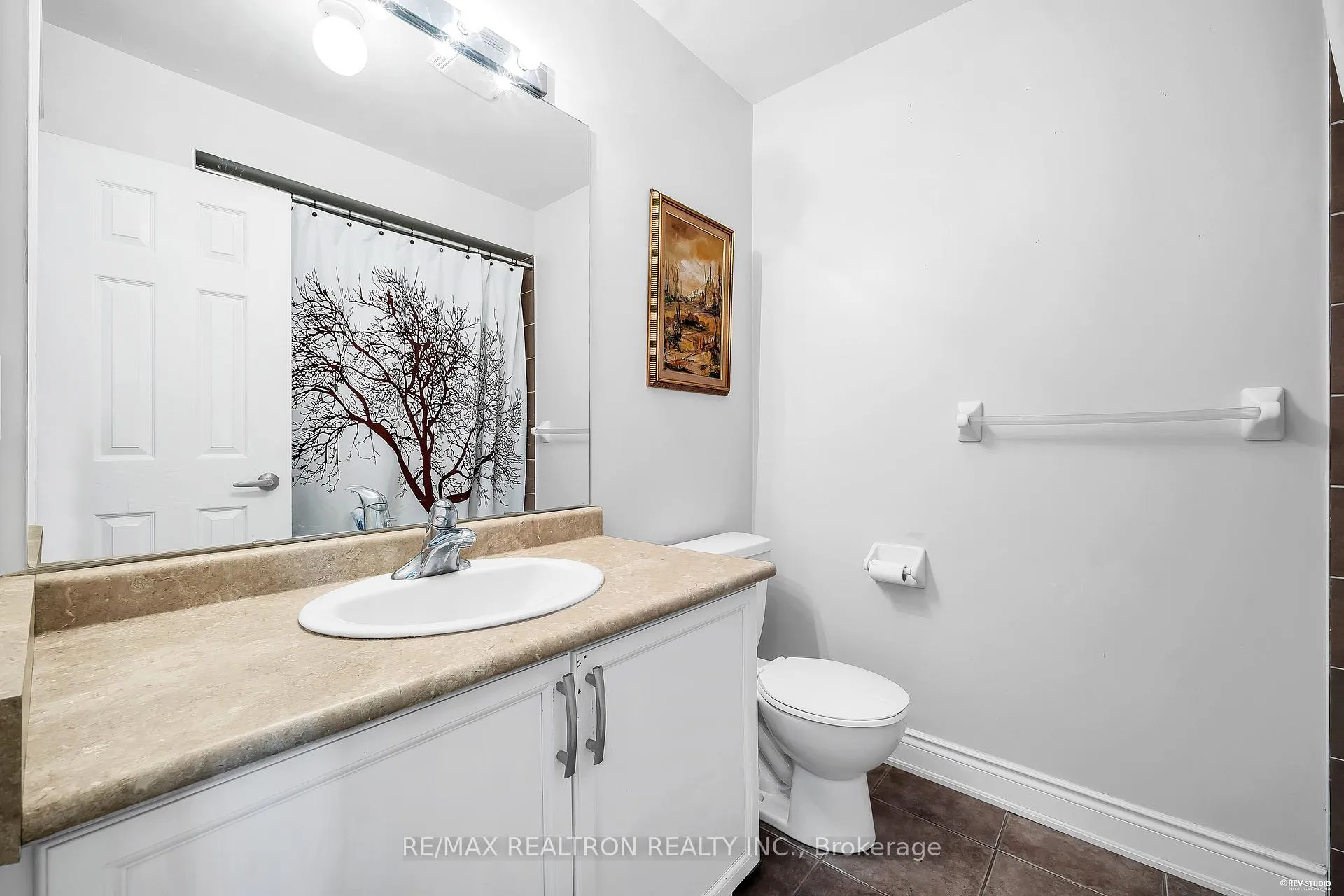 Photo 11 of 172 Vittorio De Luca Drive, Vaughan, East Woodbridge — HOMEH