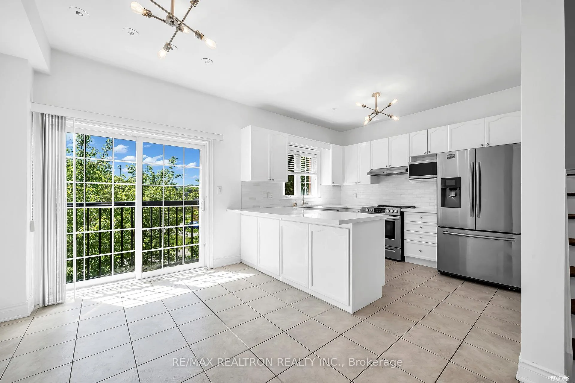 Photo 23 of 172 Vittorio De Luca Drive, Vaughan, East Woodbridge — HOMEH