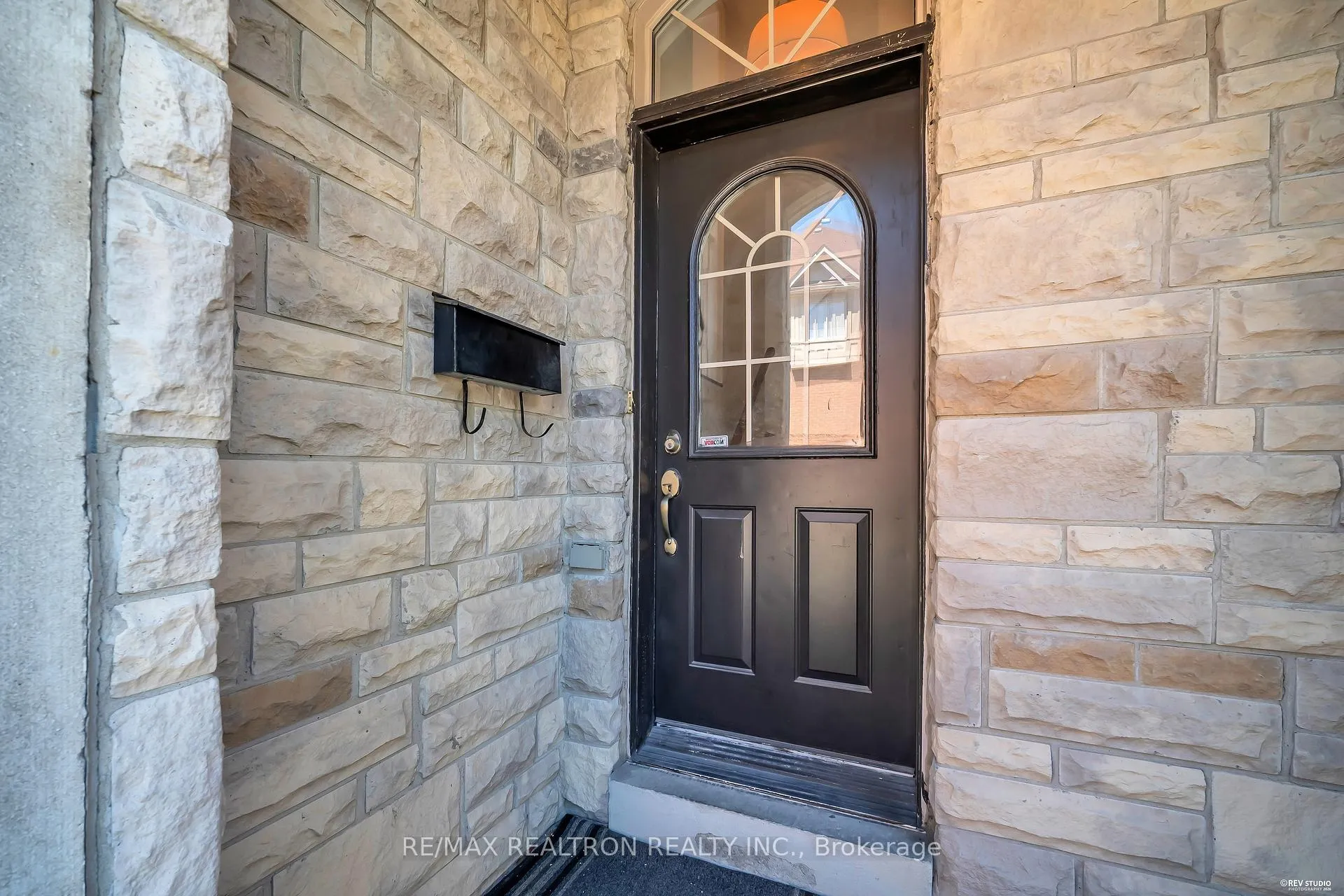 Photo 34 of 172 Vittorio De Luca Drive, Vaughan, East Woodbridge — HOMEH