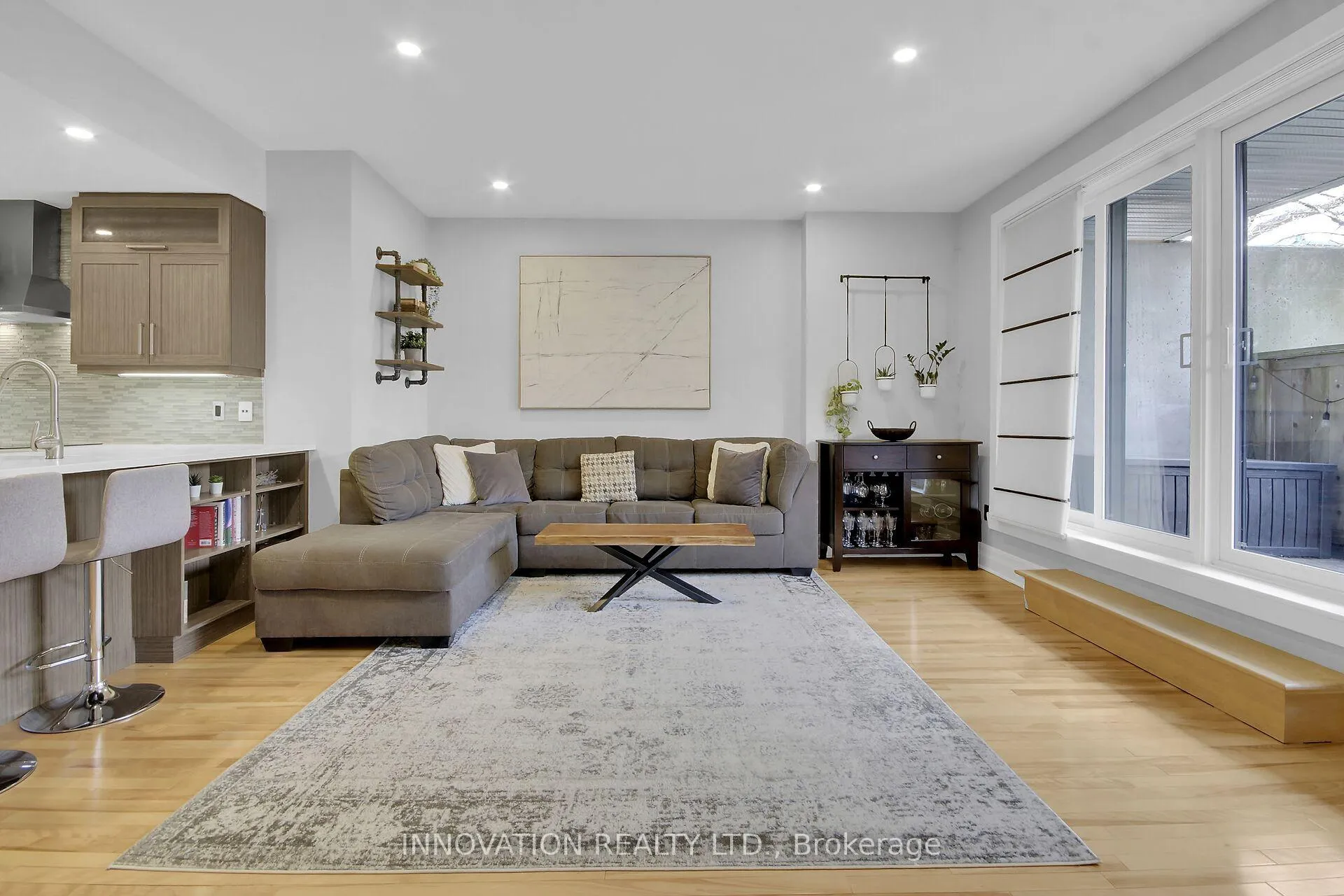 Photo 10 of Unit 104, 457 Mcleod Street, Ottawa, Ottawa Centre — HOMEH