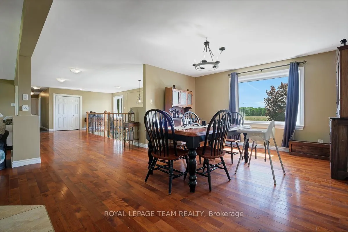 Photo 8 of 229 Magee Road, North Grenville, North Grenville Twp (Kemptville East) — HOMEH