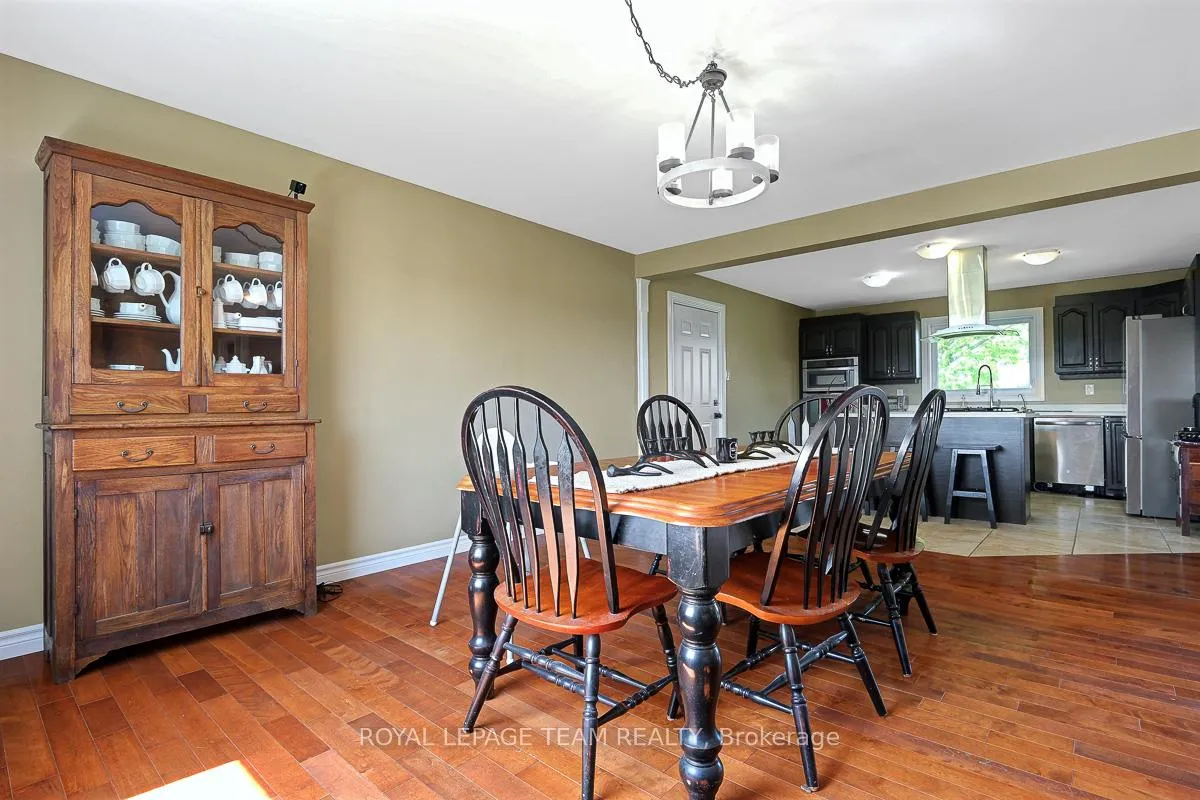 Photo 9 of 229 Magee Road, North Grenville, North Grenville Twp (Kemptville East) — HOMEH