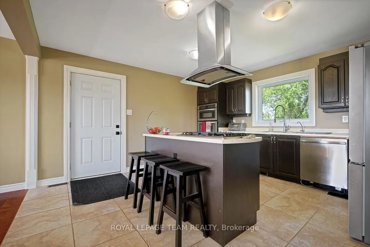 Photo 10 of 229 Magee Road, North Grenville, North Grenville Twp (Kemptville East) — HOMEH