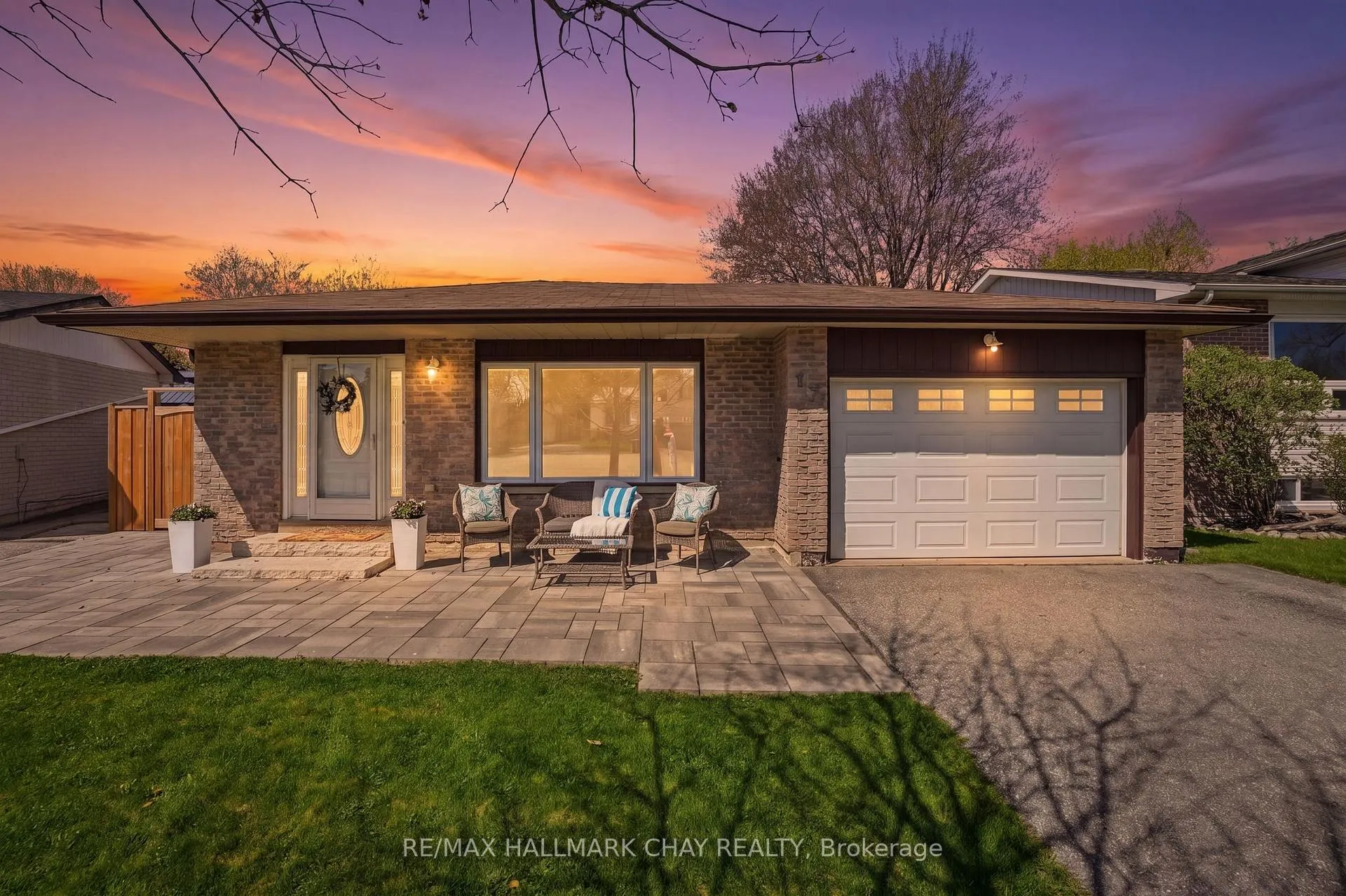 Photo 35 of 17 Hunter Court, New Tecumseth, Alliston — HOMEH