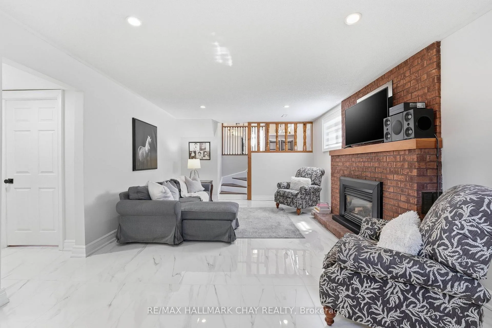 Photo 23 of 17 Hunter Court, New Tecumseth, Alliston — HOMEH
