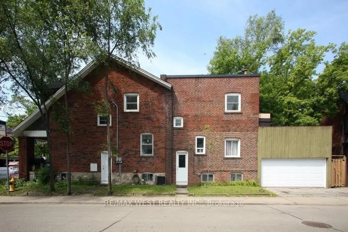 Photo 21 of Unit Upper Level, 420 Annette Street, Toronto, Junction Area — HOMEH