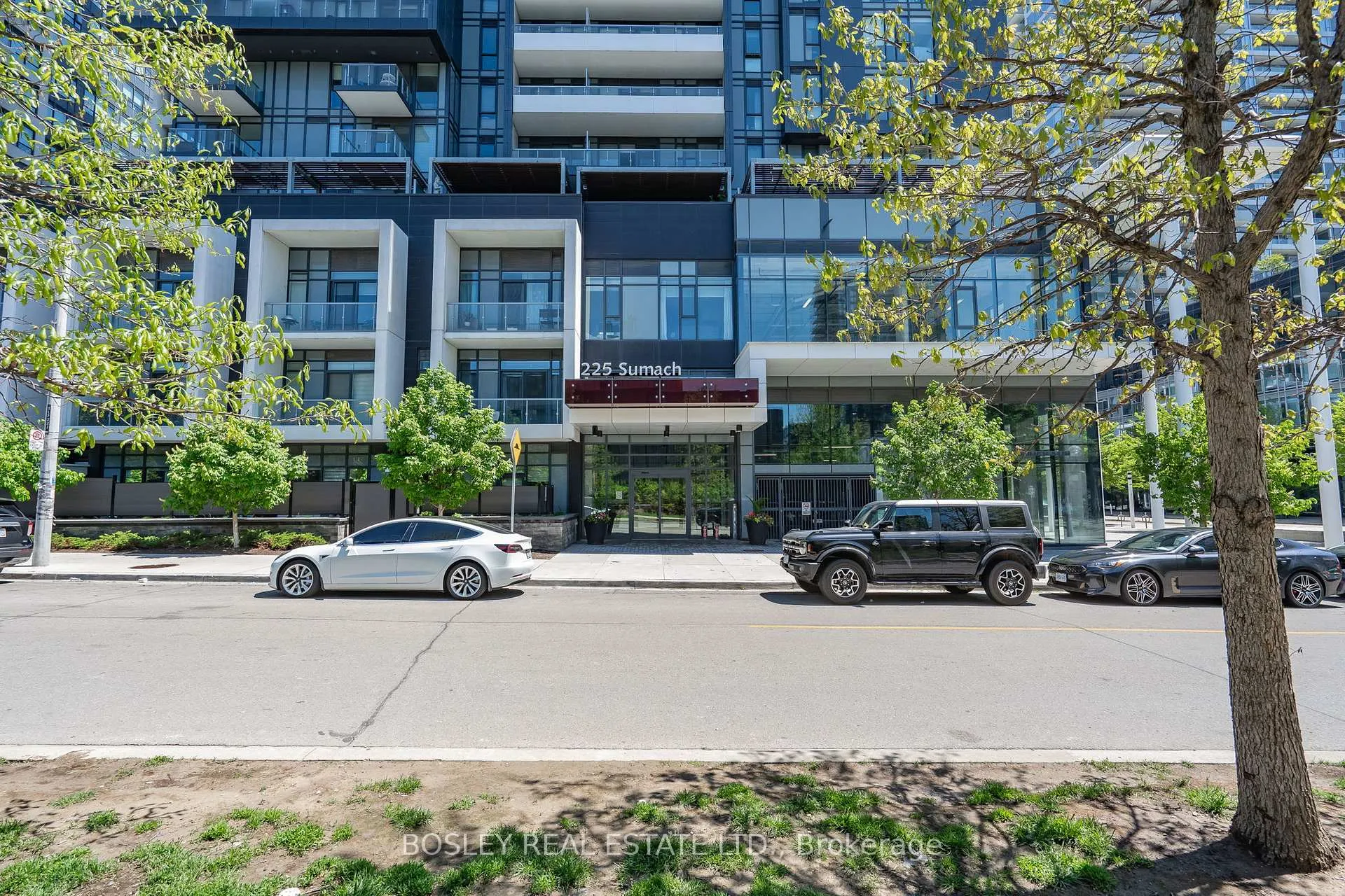 Photo 3 of Unit 204, 225 Sumach Street, Toronto, Regent Park — HOMEH