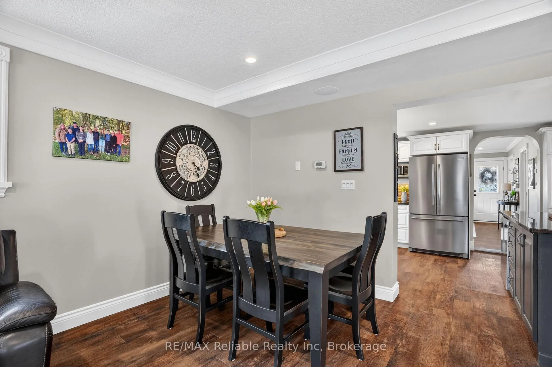Photo 21 of 126 Frances Street E, West Perth, Mitchell — HOMEH