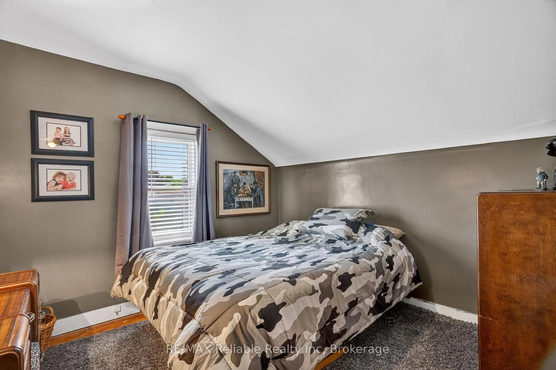 Photo 31 of 126 Frances Street E, West Perth, Mitchell — HOMEH