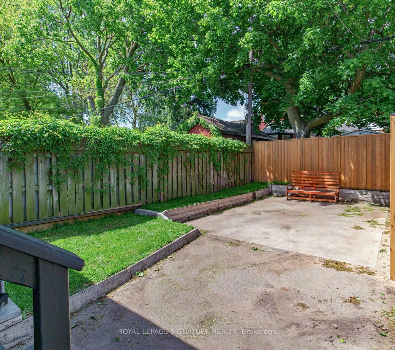 Photo 27 of 28 Durant Avenue, Toronto, Danforth Village-East York — HOMEH