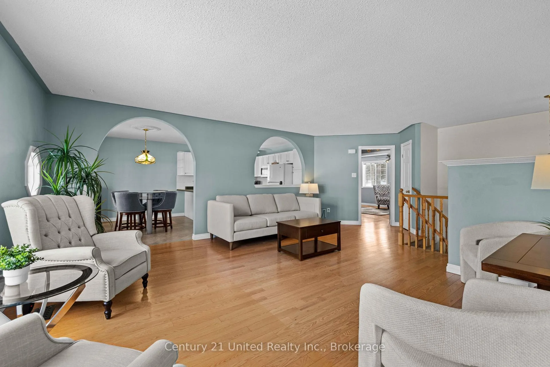 Photo 7 of 640 Brealey Drive, Peterborough, Otonabee Ward 1 — HOMEH