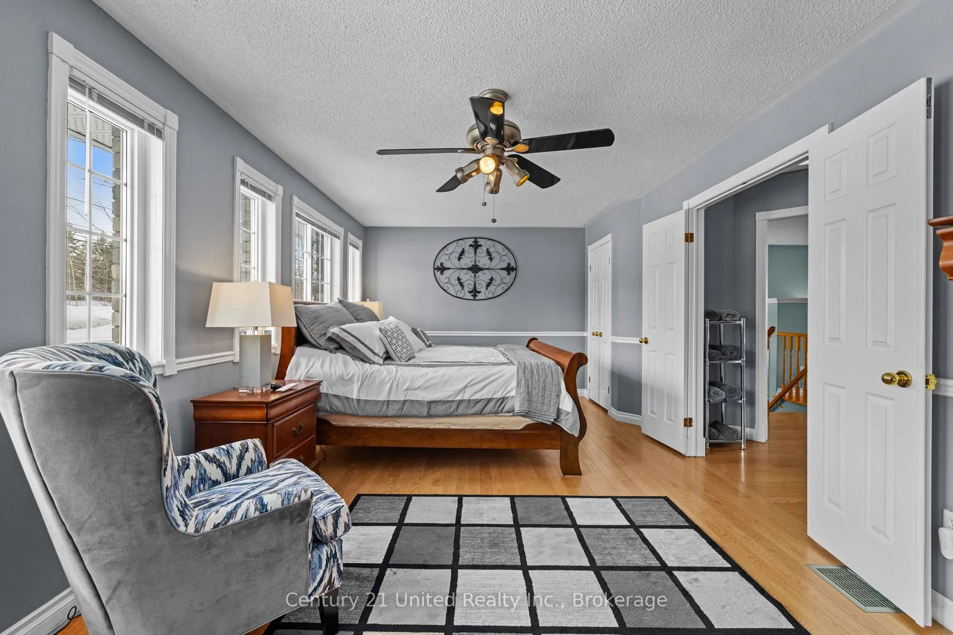 Photo 18 of 640 Brealey Drive, Peterborough, Otonabee Ward 1 — HOMEH