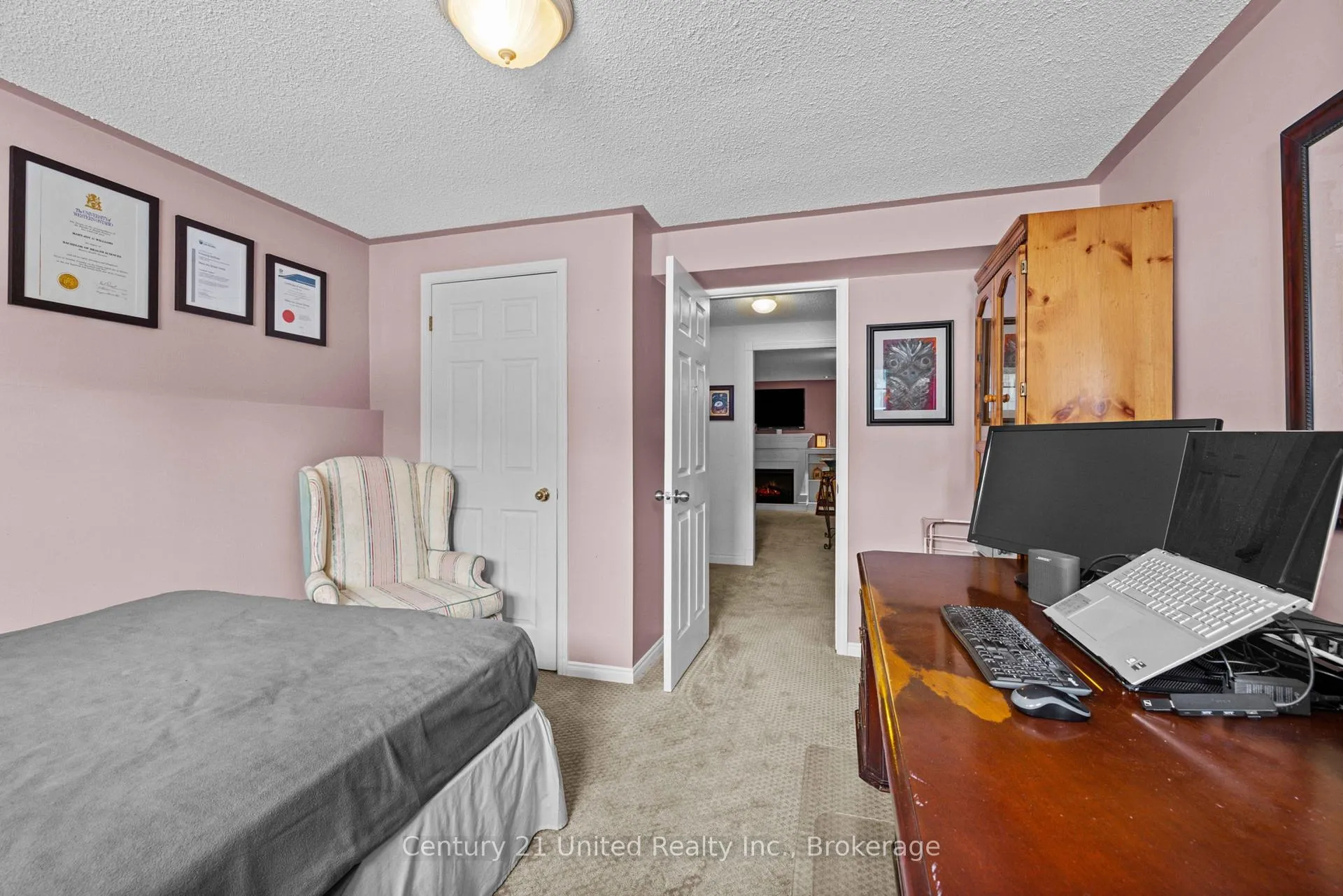 Photo 28 of 640 Brealey Drive, Peterborough, Otonabee Ward 1 — HOMEH