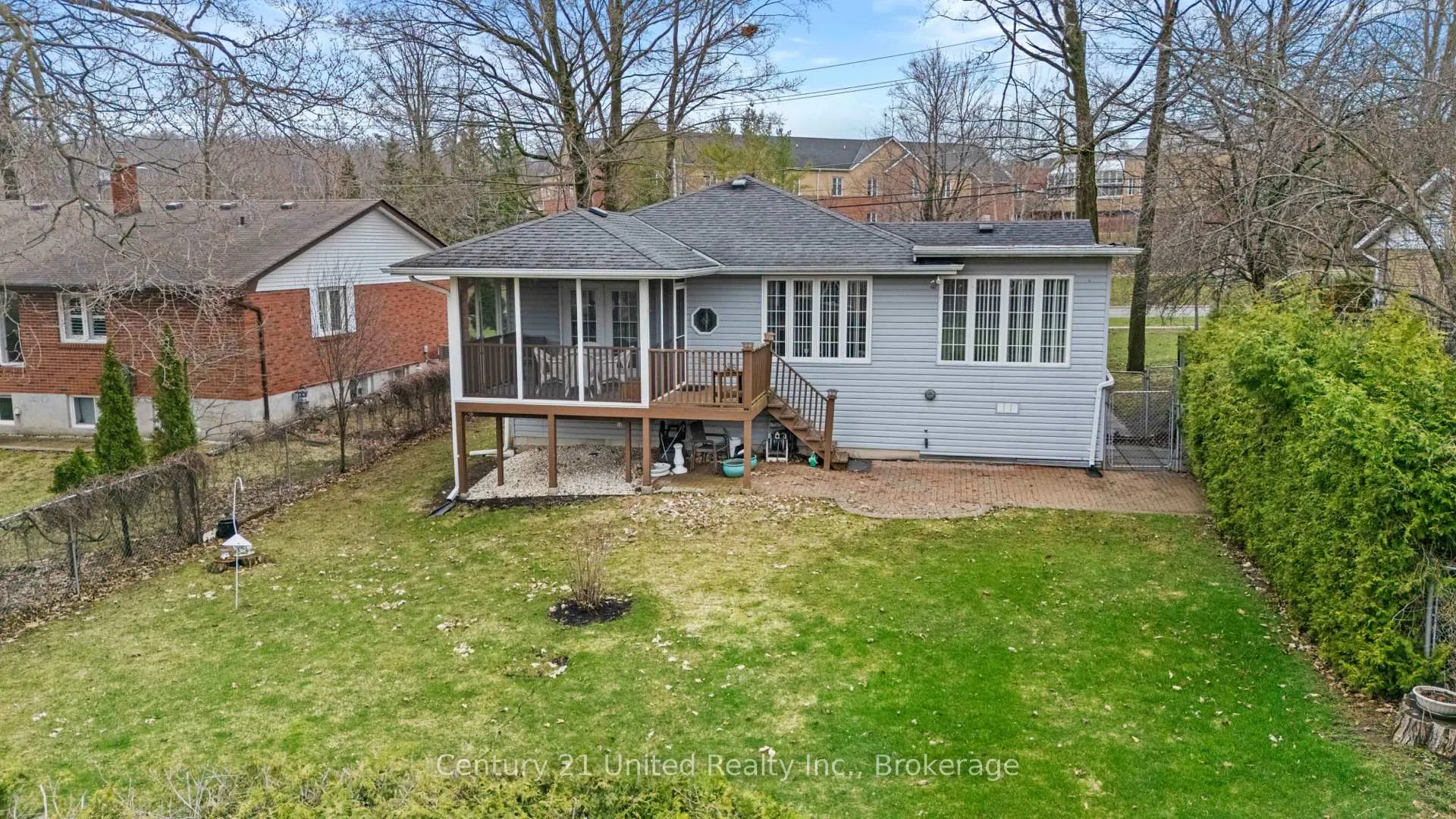 Photo 37 of 640 Brealey Drive, Peterborough, Otonabee Ward 1 — HOMEH
