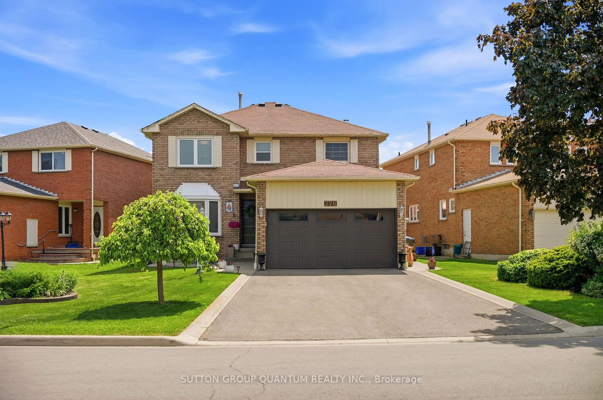 Photo of 276 Lech Walesa Drive