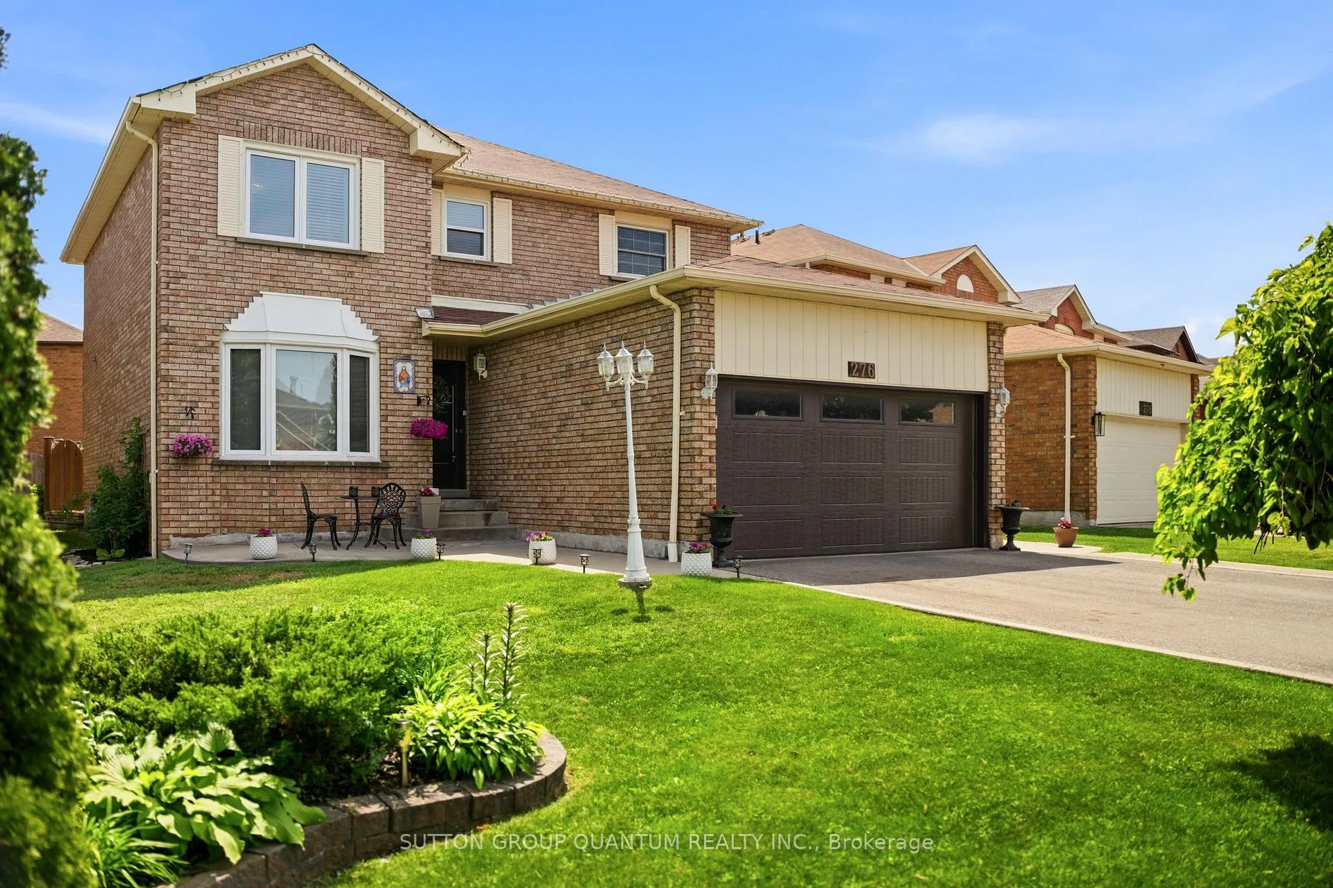 Photo 2 of 276 Lech Walesa Drive, Mississauga, Fairview — HOMEH
