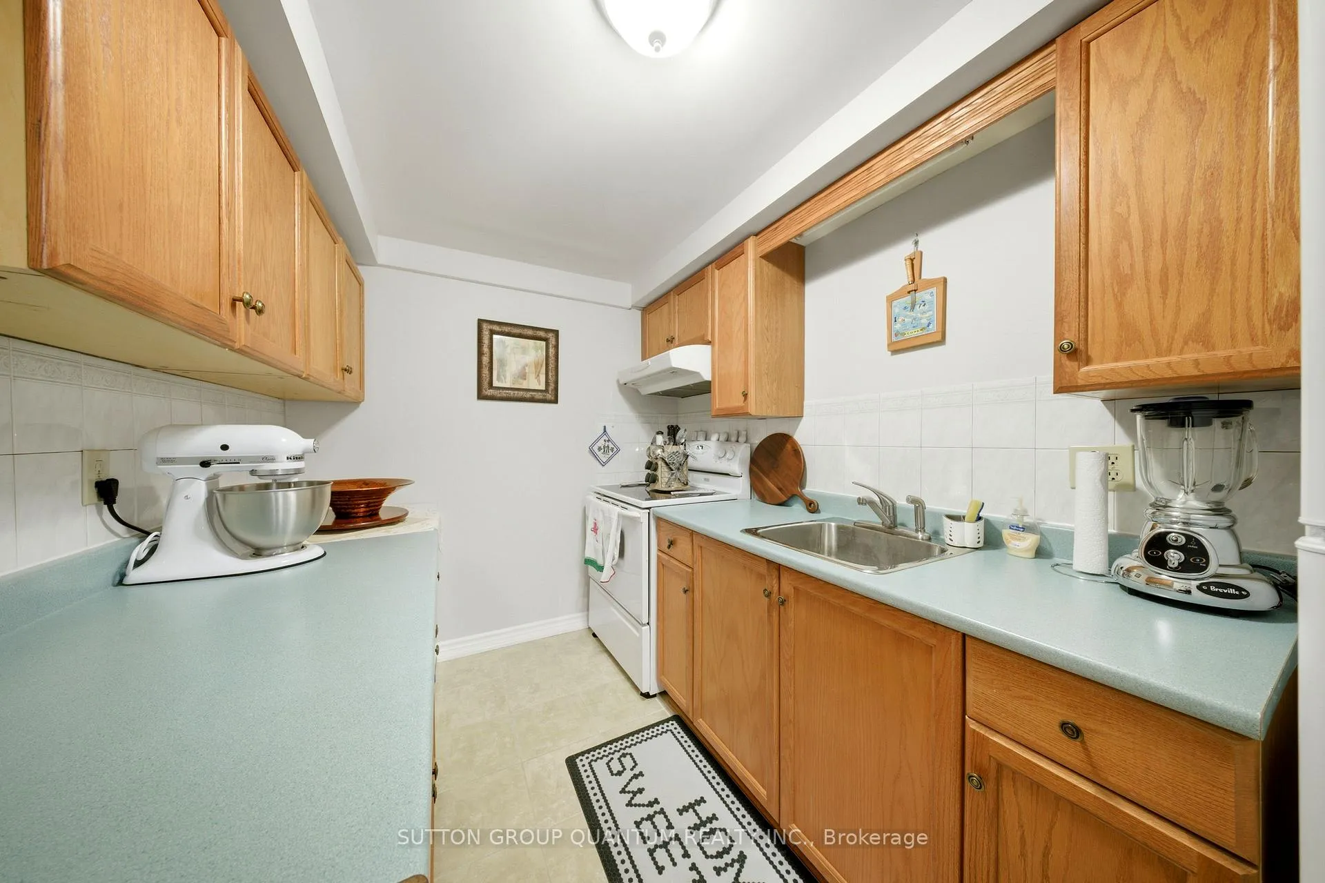 Photo 37 of 276 Lech Walesa Drive, Mississauga, Fairview — HOMEH