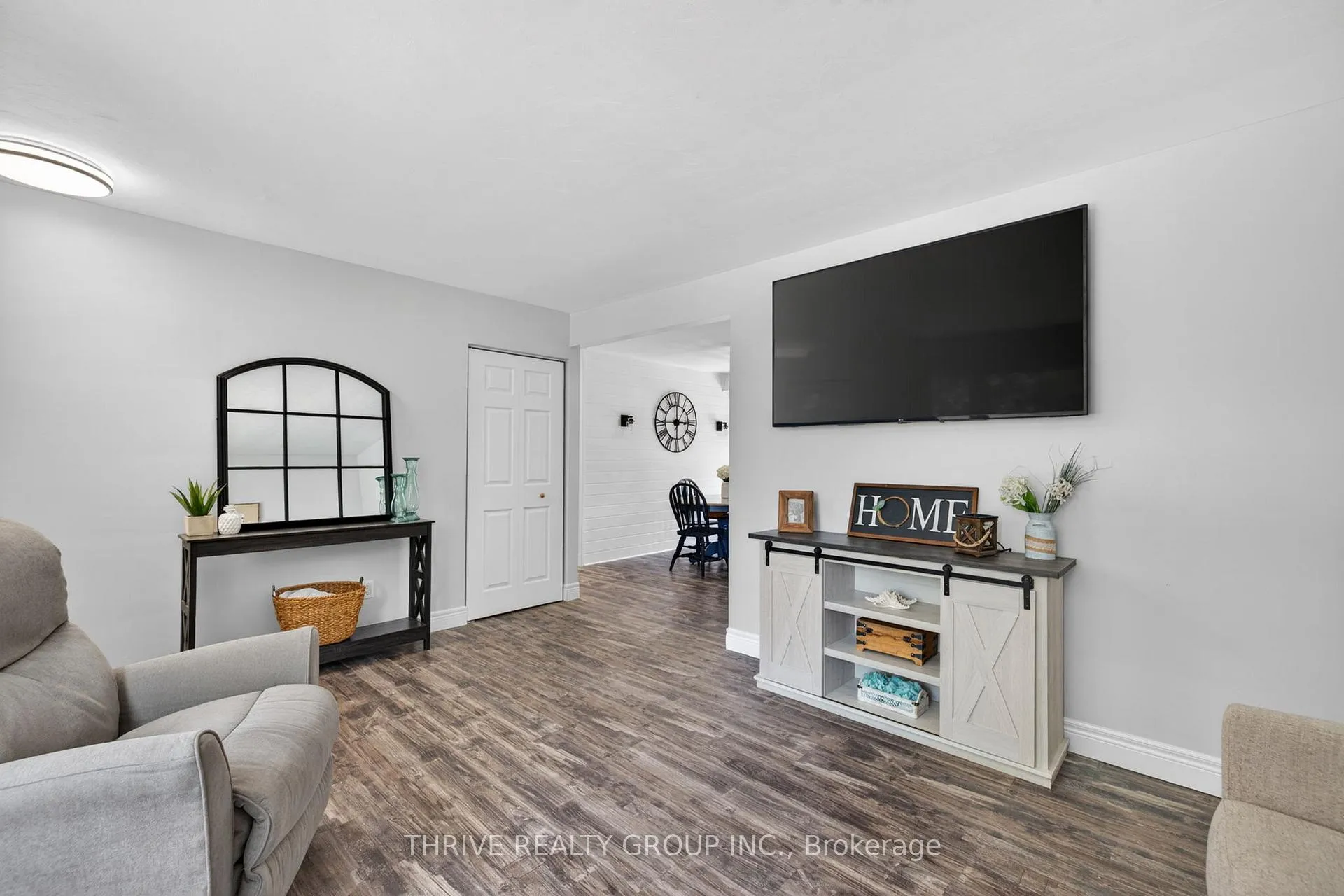 Photo 5 of 85 Vanbuskirk Drive, St. Thomas — HOMEH
