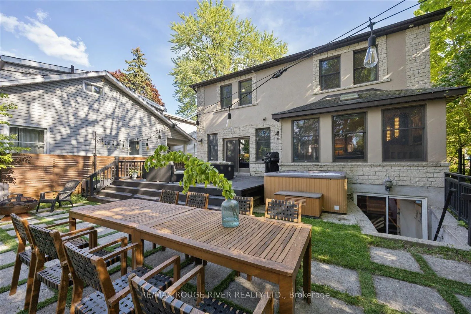 Photo 64 of 30 Springbank Avenue, Scarborough, Birchcliffe-Cliffside — HOMEH