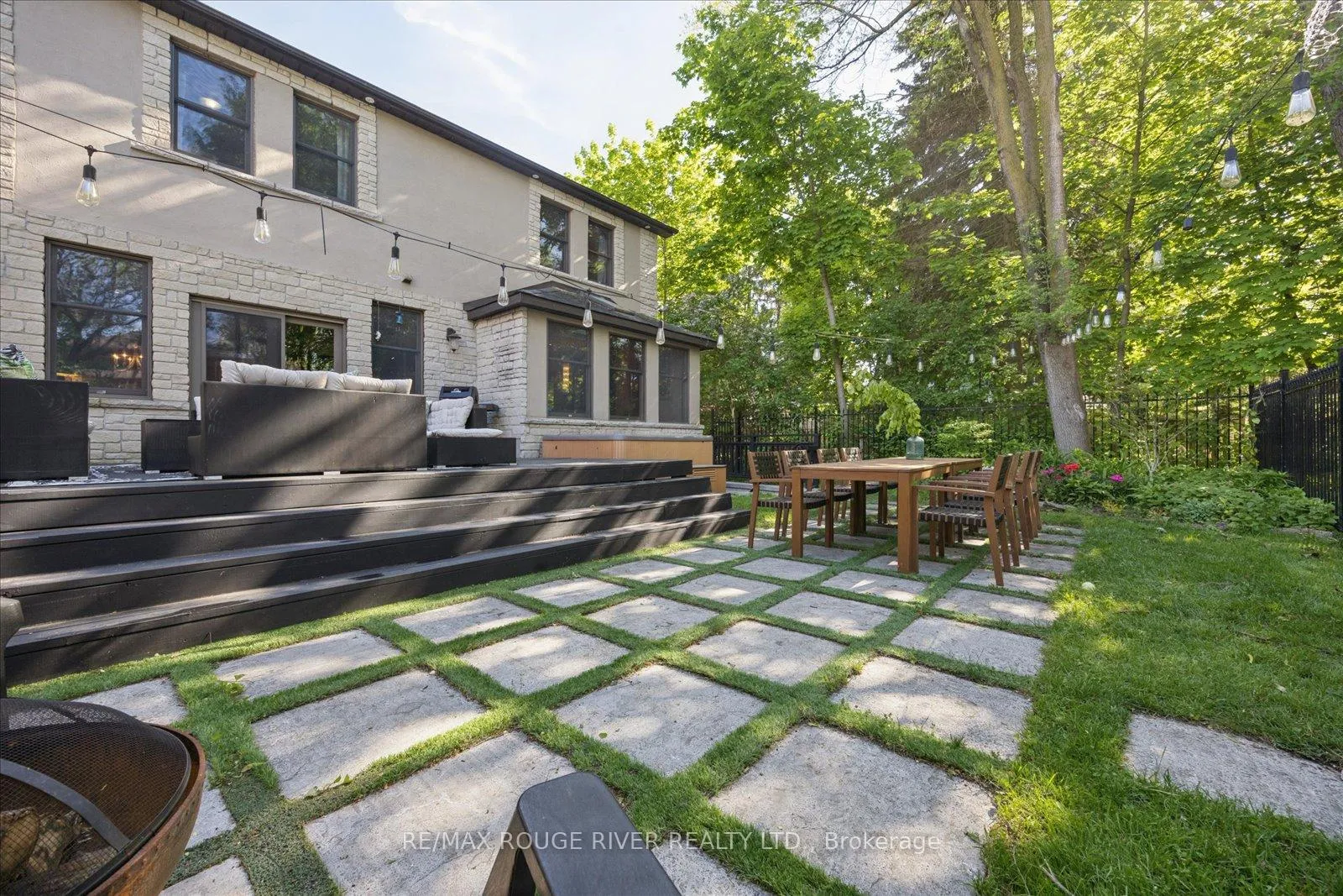 Photo 65 of 30 Springbank Avenue, Scarborough, Birchcliffe-Cliffside — HOMEH