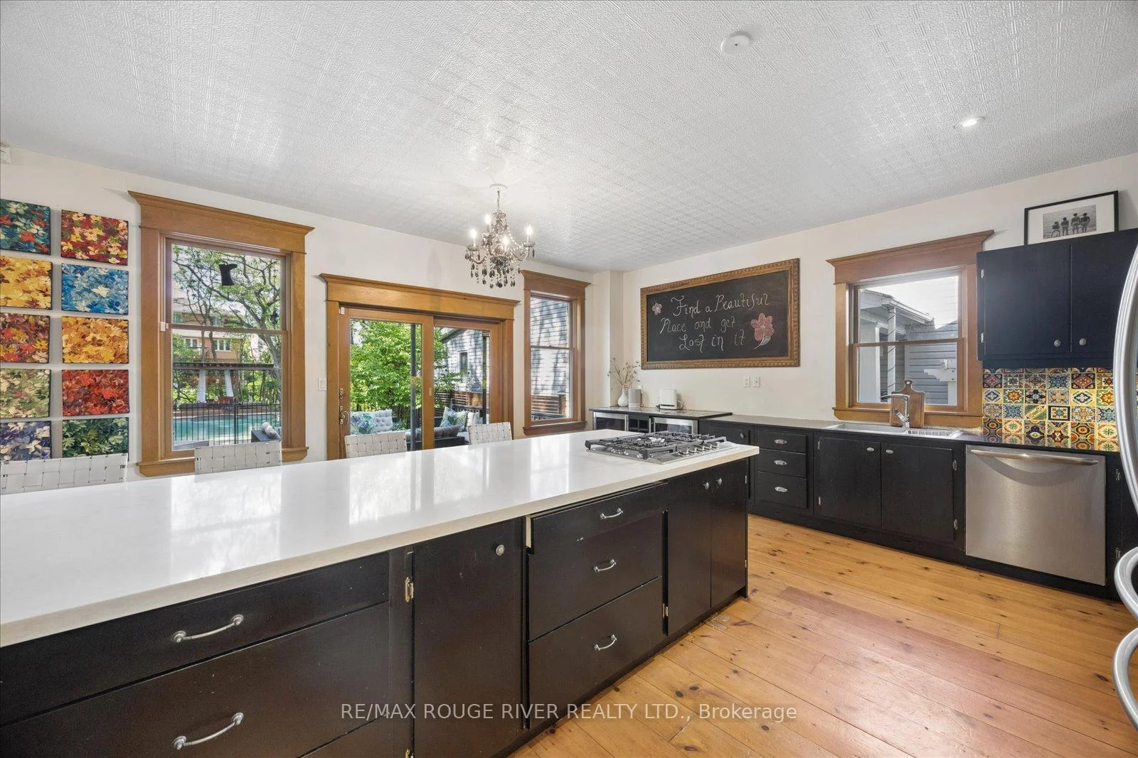 Photo 26 of 30 Springbank Avenue, Scarborough, Birchcliffe-Cliffside — HOMEH