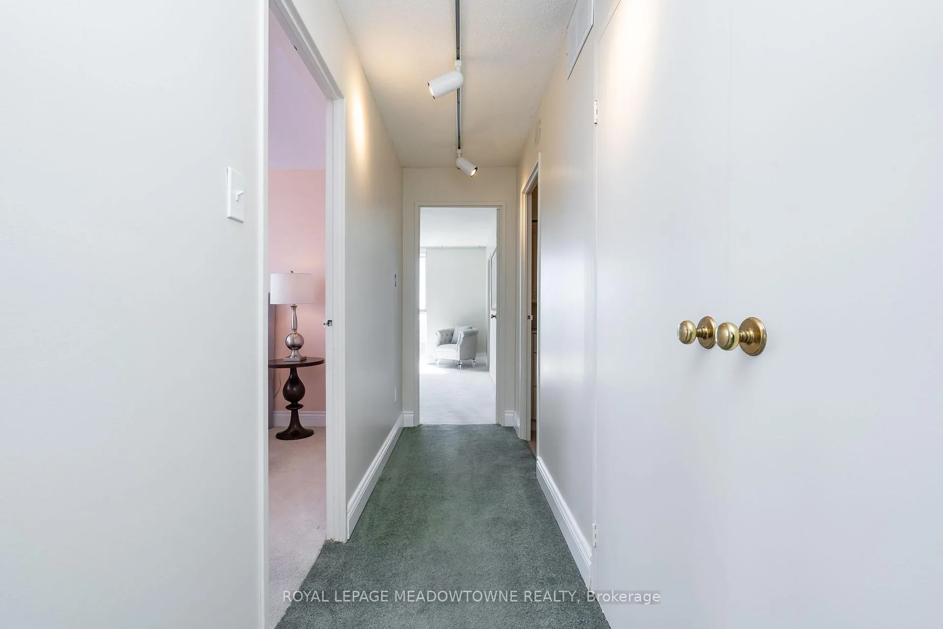 Photo 26 of Unit 3303, 3650 Kaneff Crescent, Mississauga, Mississauga Valleys — HOMEH