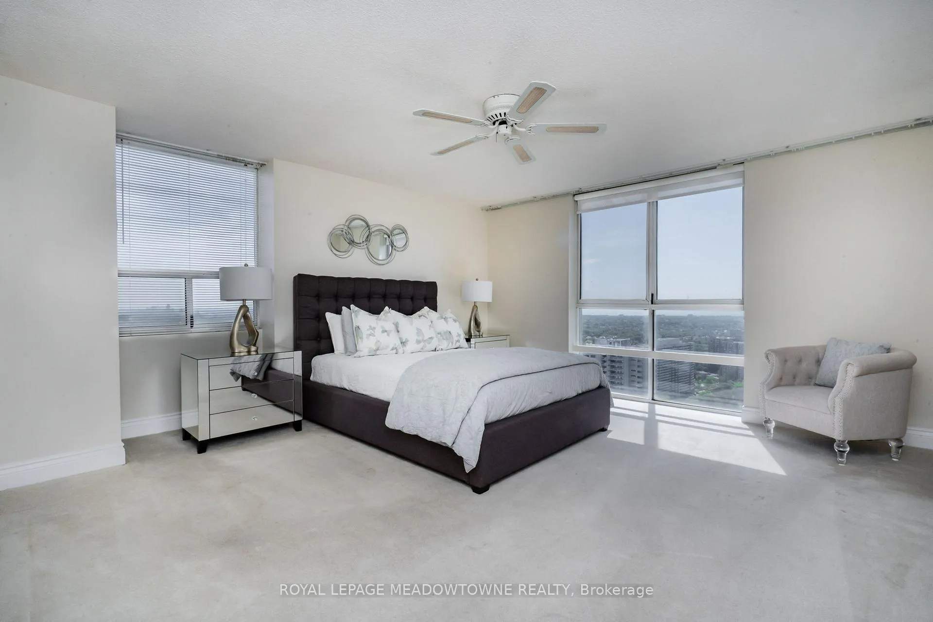 Photo 32 of Unit 3303, 3650 Kaneff Crescent, Mississauga, Mississauga Valleys — HOMEH