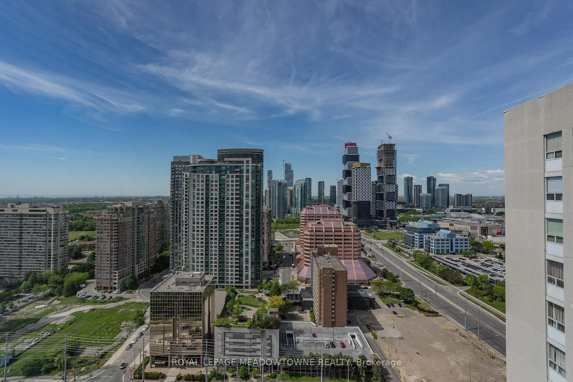 Photo 40 of Unit 3303, 3650 Kaneff Crescent, Mississauga, Mississauga Valleys — HOMEH