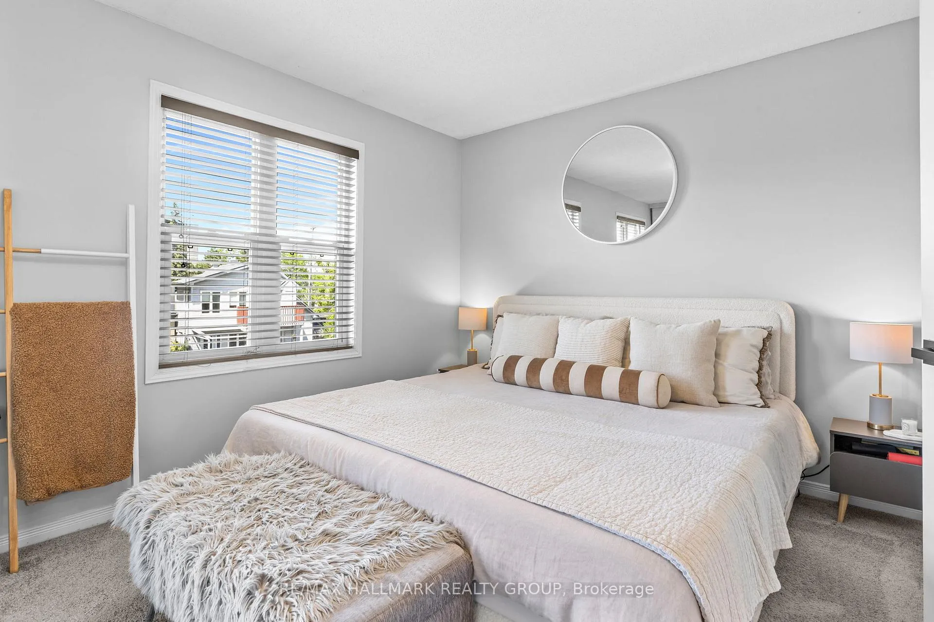 Photo 20 of 125 Arcola Private, Ottawa, Overbrook/Castle Heights — HOMEH