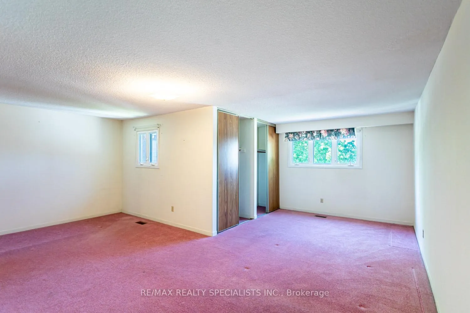 Photo 22 of 840 Messenger Meadow Drive, Mississauga, Creditview — HOMEH