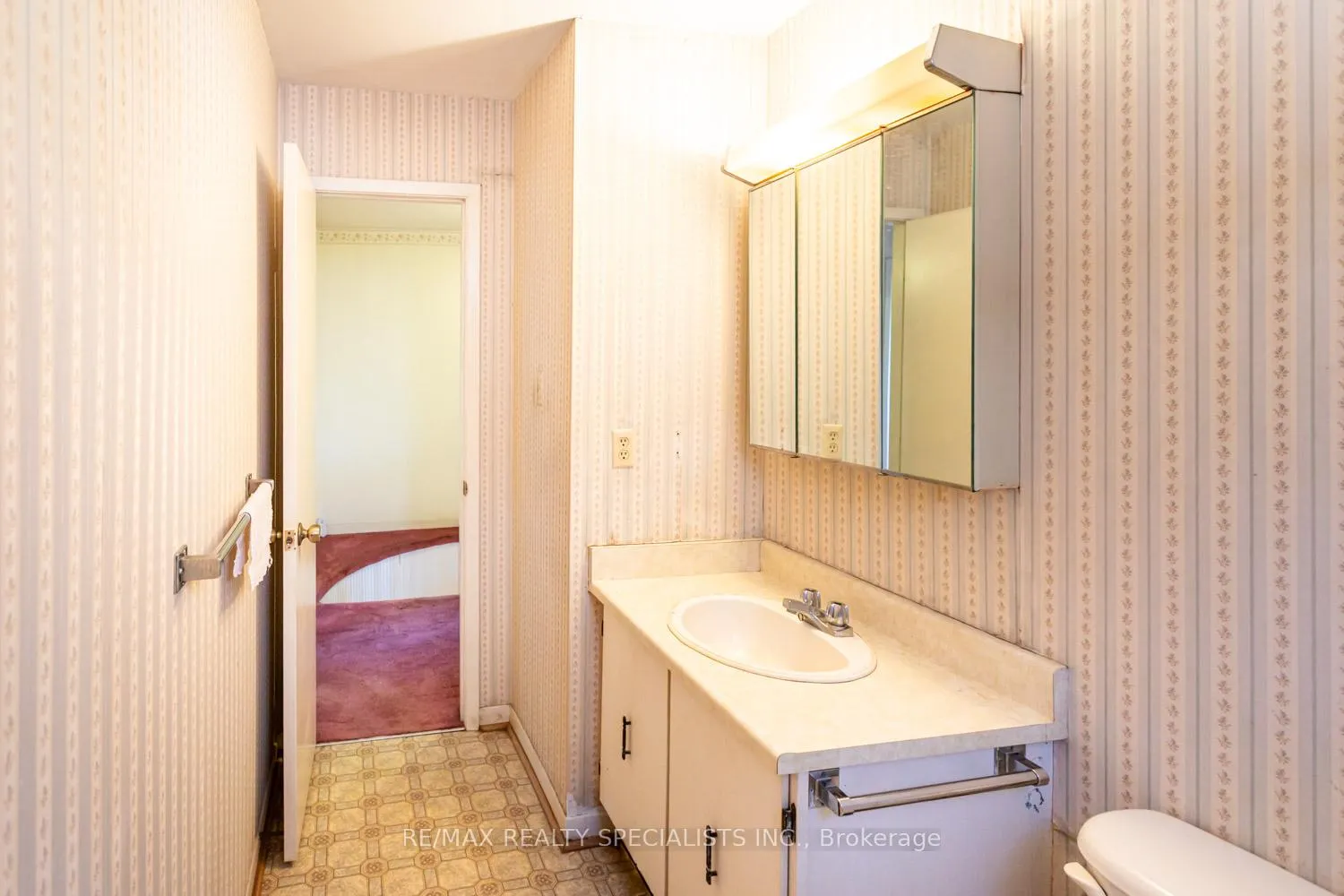 Photo 27 of 840 Messenger Meadow Drive, Mississauga, Creditview — HOMEH