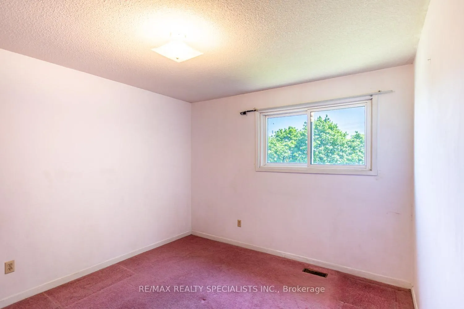 Photo 29 of 840 Messenger Meadow Drive, Mississauga, Creditview — HOMEH