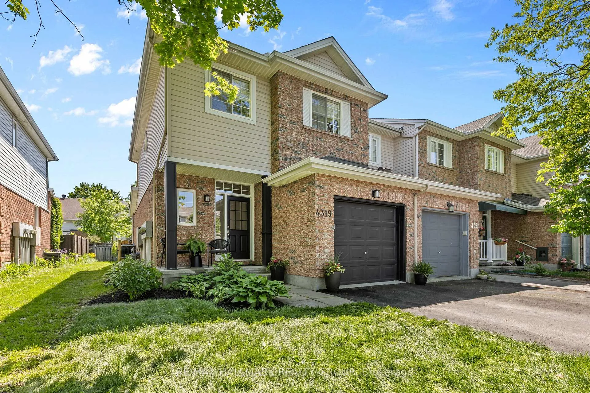 Photo 4 of 4319 Owl Valley Drive, Ottawa, Riverside South/Gloucester Glen — HOMEH