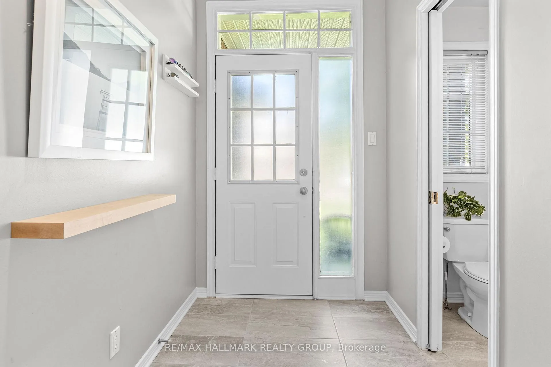 Photo 5 of 4319 Owl Valley Drive, Ottawa, Riverside South/Gloucester Glen — HOMEH